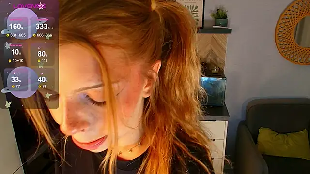 Hannah Carr online show from June 18, 5:17 pm