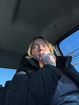 lezbean24 online show from January 18, 9:29 pm