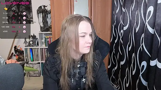 Snapshot of stellablondy chatting on February 16, 2:35 pm stellablondy online show from February 16, 2:35 pm