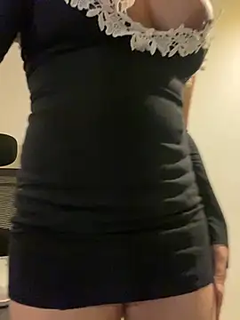 Snapshot of AditiIndia chatting on December 11, 9:45 pm AditiIndia online show from December 11, 9:45 pm