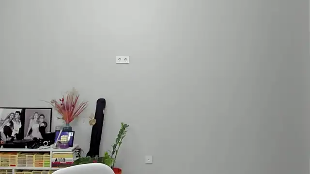 Snapshot of ailey_chao chatting on February 14, 3:36 am ailey chao online show from February 14, 3:36 am