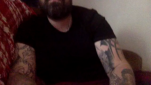 chubbycloudybottom online show from October 18, 3:46 pm