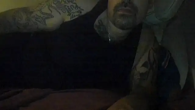 chubbycloudybottom online show from October 22, 2:45 am