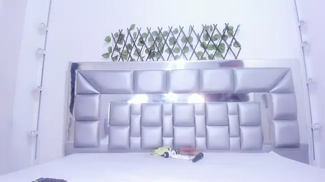 sweetebonny1 online show from February 17, 12:12 pm