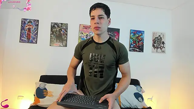 jonathanjoestar  online show from February 1, 9:46 pm