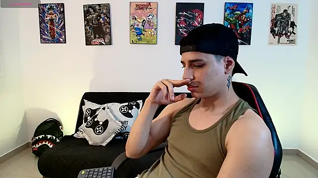 Snapshot of jonathanjoestar_ chatting on April 21, 1:42 am jonathanjoestar online show from April 21, 1:42 am