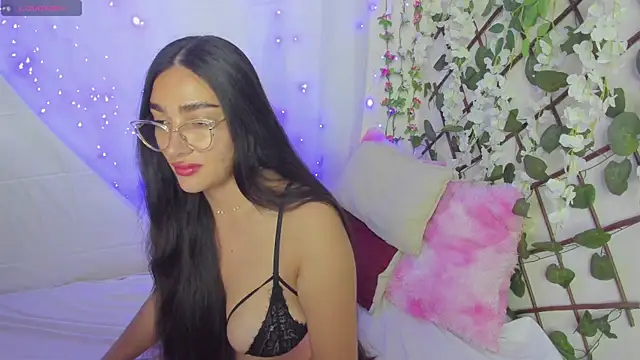 Snapshot of zara41 chatting on March 26, 5:51 pm zara41 online show from March 26, 5:51 pm