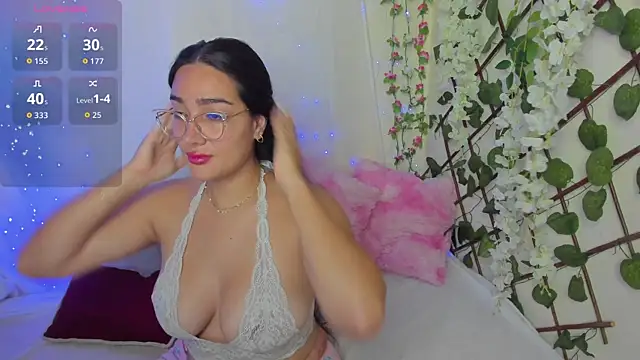 Snapshot of zara41 chatting on May 2, 3:17 pm zara41 online show from May 2, 3:17 pm