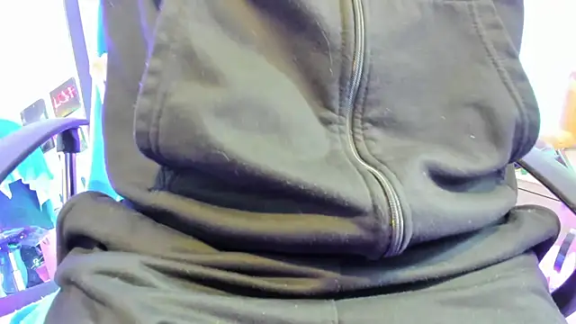 Snapshot of kuromi69 chatting on February 14, 4:42 am kuromi69 online show from February 14, 4:42 am