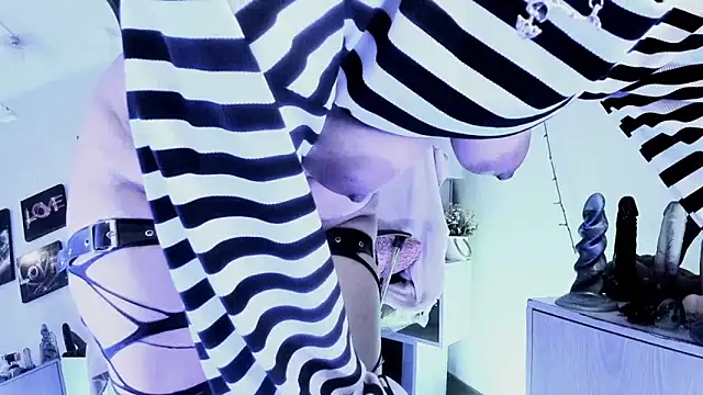 Snapshot of kuromi69 chatting on February 21, 7:20 am kuromi69 online show from February 21, 7:20 am