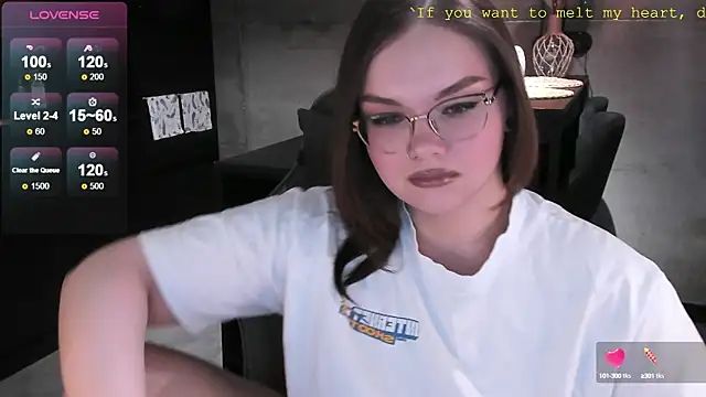 EvaBae online show from January 15, 12:25 pm