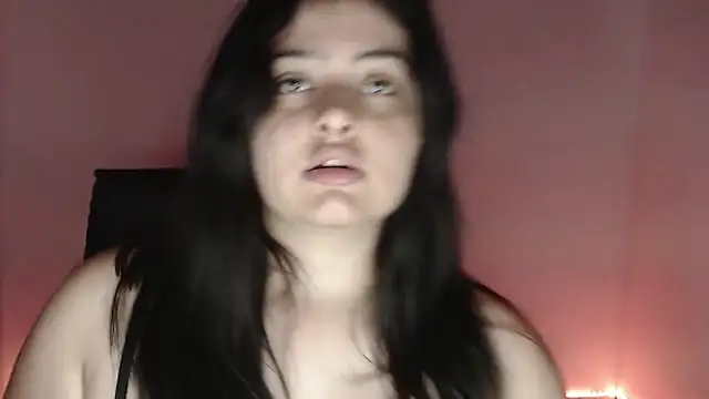 Stephania 18 online show from September 19, 6:30 pm