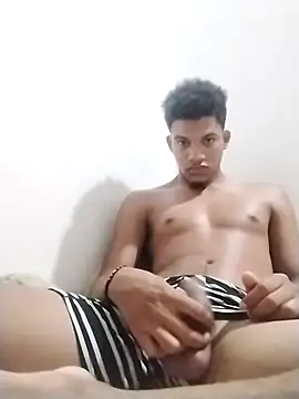 Gutierrez6383 online show from March 4, 4:27 am