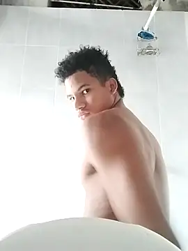 Gutierrez6383 online show from March 6, 1:14 pm