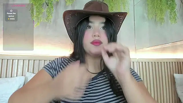 Lana Lann online show from November 29, 12:08 pm