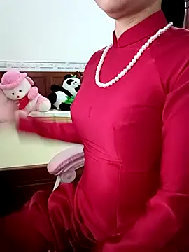    Erin    online show from March 2, 3:20 am