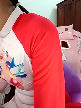    Erin    online show from March 19, 2:26 am