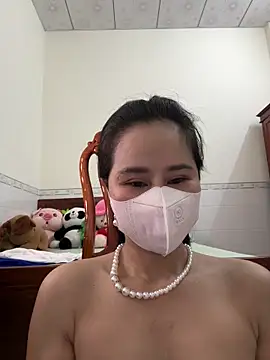    Erin    online show from May 29, 4:32 am