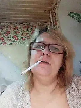 Snapshot of Forest-Lady chatting on November 8, 1:44 pm Forest-Lady online show from November 8, 1:44 pm