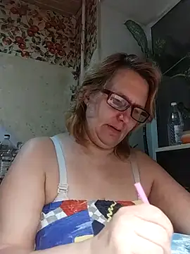 Snapshot of Forest-Lady chatting on November 12, 2:28 pm Forest-Lady online show from November 12, 2:28 pm