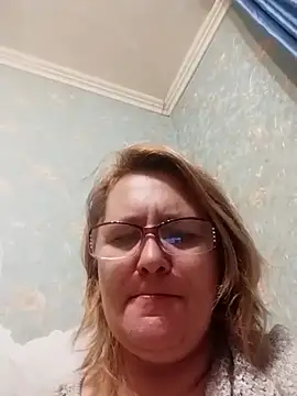 Snapshot of Forest-Lady chatting on November 29, 11:35 am Forest-Lady online show from November 29, 11:35 am