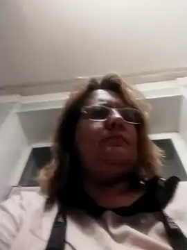 Snapshot of Forest-Lady chatting on February 23, 5:10 pm Forest-Lady online show from February 23, 5:10 pm