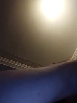 Snapshot of Forest-Lady chatting on March 1, 5:26 pm Forest-Lady online show from March 1, 5:26 pm