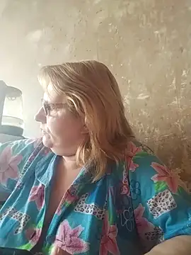 Forest-Lady online show from March 31, 8:04 am