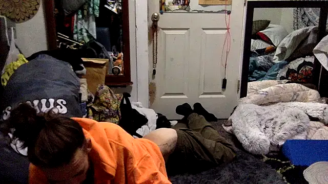 Robriguezxxx online show from October 23, 3:39 am