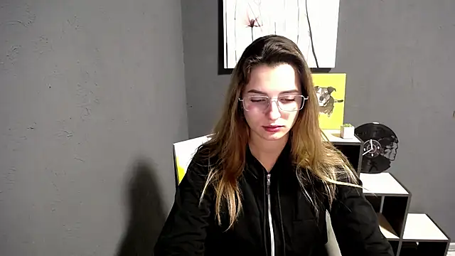 lady olivia  online show from December 3, 2:04 pm