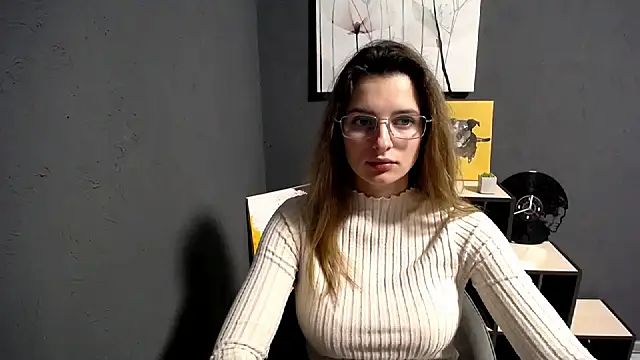 lady olivia  online show from December 16, 5:07 pm