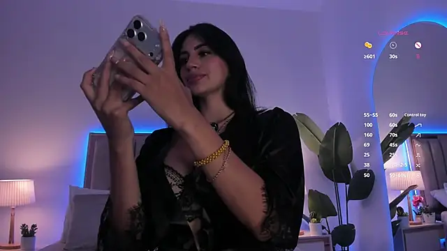 Snapshot of Taylor-Jonnees chatting on May 9, 4:34 pm Taylor-Jonnees online show from May 9, 4:34 pm