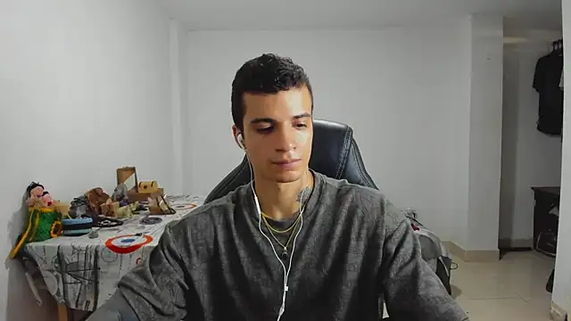 Snapshot of Balo_lovers chatting on January 21, 6:45 pm Balo lovers online show from January 21, 6:45 pm