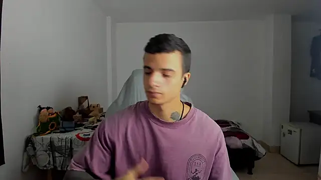 Snapshot of Balo_lovers chatting on February 16, 2:32 pm Balo lovers online show from February 16, 2:32 pm