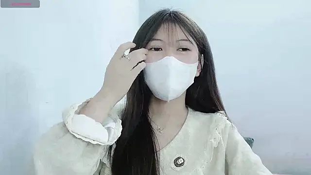 tanhxiu online show from December 23, 4:50 pm