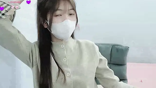 tanhxiu online show from January 1, 9:07 am