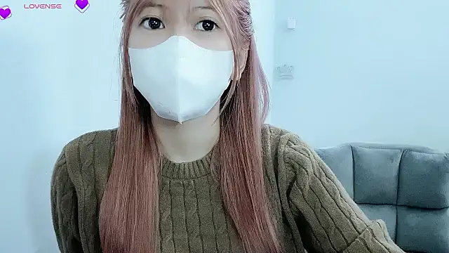 tanhxiu online show from February 12, 2:21 pm