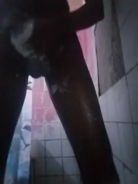 Snapshot of funpharoh1 chatting on September 20, 8:54 pm funpharoh1 online show from September 20, 8:54 pm