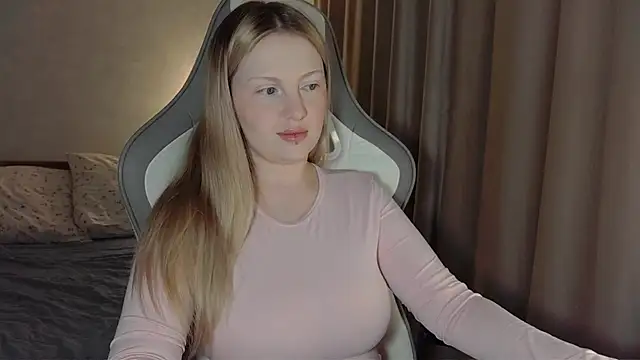 x ivy x online show from March 26, 5:40 pm