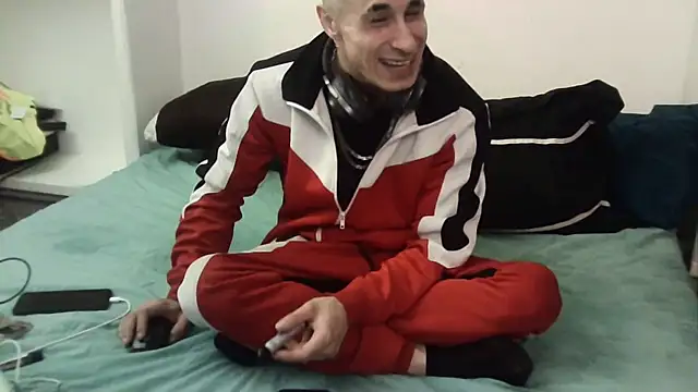 --D-a-D-D-y- online show from February 10, 6:17 am