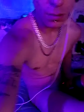 --D-a-D-D-y- online show from June 3, 1:03 pm