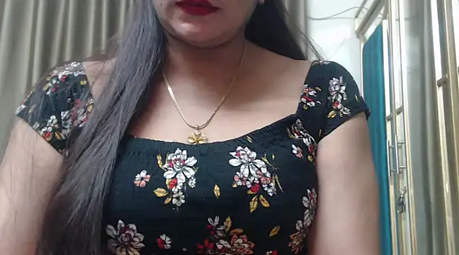 desi-maisa130 online show from January 18, 4:31 pm