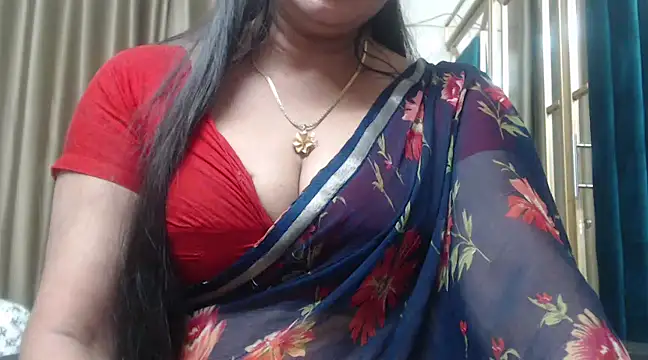 desi-maisa130 online show from February 11, 4:56 pm