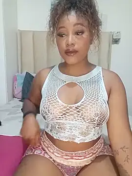 charmainexxx online show from May 16, 9:57 pm