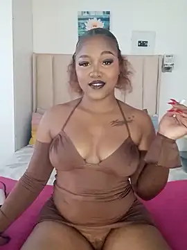 charmainexxx online show from May 23, 10:30 am