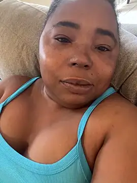 JCCaramelbarbie1 online show from December 1, 2:11 pm