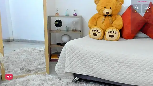  AllisonSweet  online show from July 4, 1:06 pm