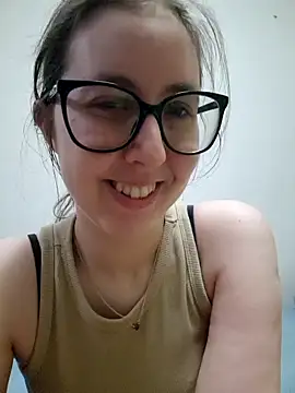 Sarah459 online show from May 3, 6:58 pm