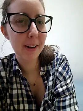 Sarah459 online show from May 5, 8:39 pm