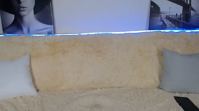 Snapshot of AlmaSquirt chatting on February 28, 7:15 pm AlmaSquirt online show from February 28, 7:15 pm